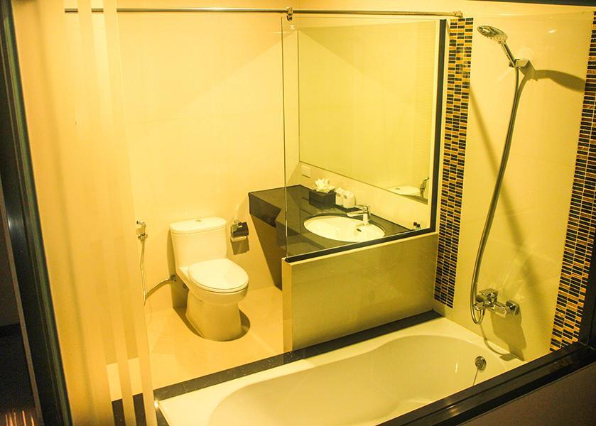 Ac Sportcenter Hotel Hat Yai Buitenkant foto