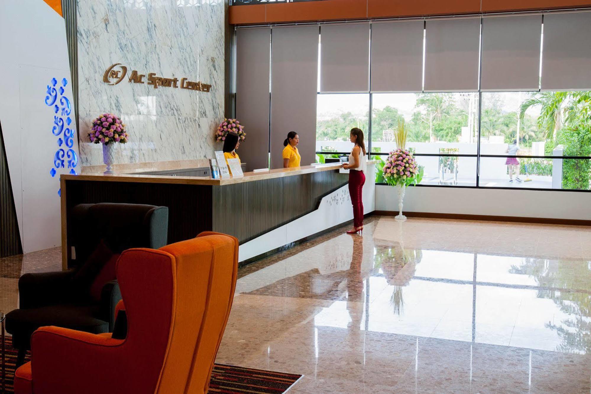 Ac Sportcenter Hotel Hat Yai Buitenkant foto