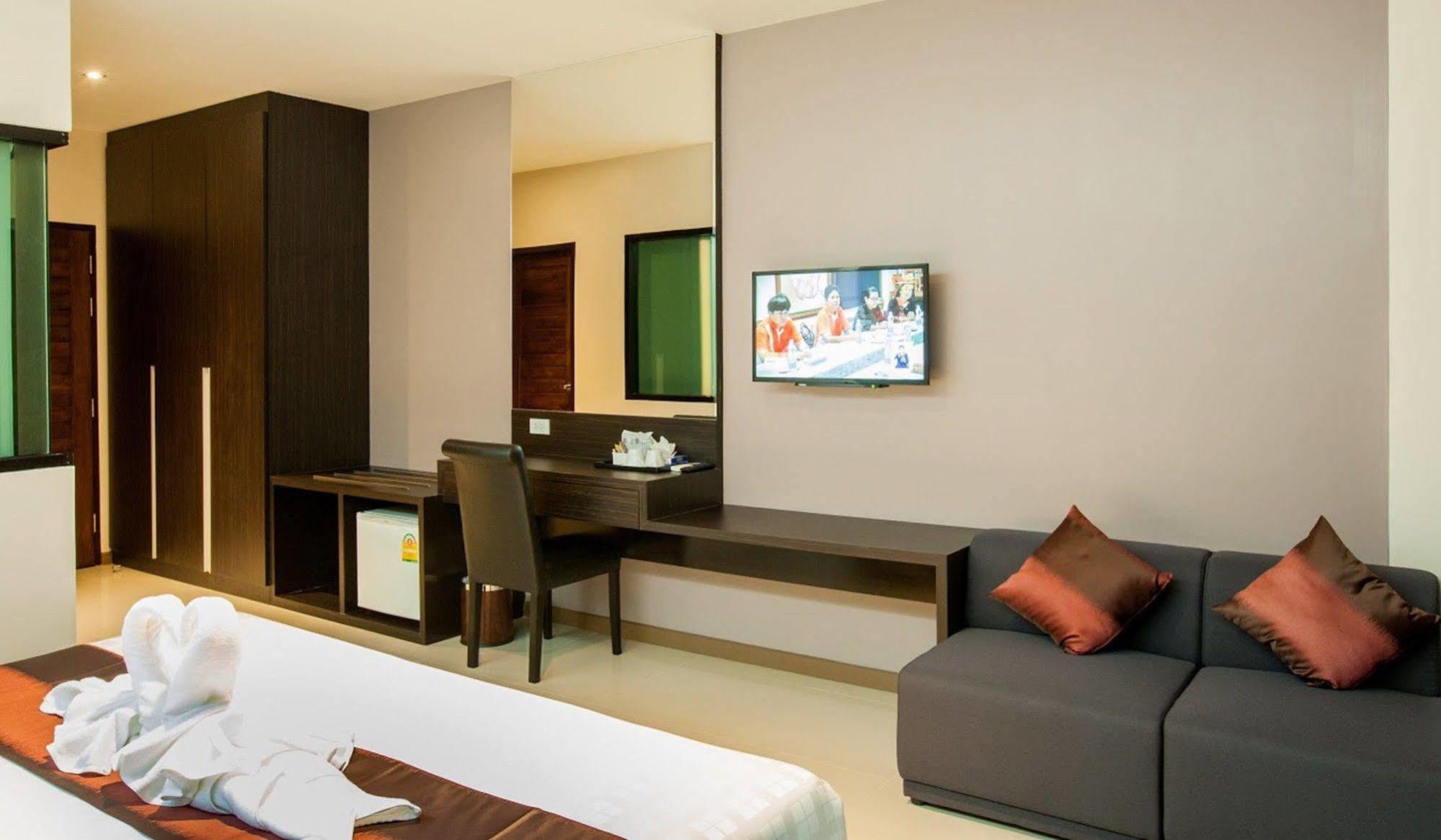 Ac Sportcenter Hotel Hat Yai Buitenkant foto